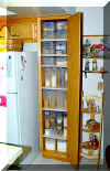 kitchen1.jpg (104612 bytes)